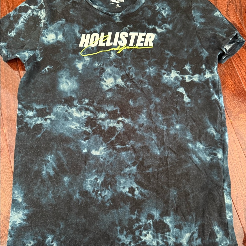Hollister XS T Shirts - Price is for All 6